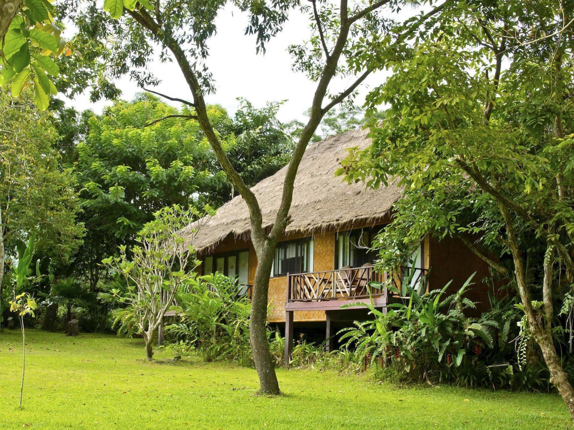 Hmong Hilltribe Lodge Mae Rim Zewnętrze zdjęcie